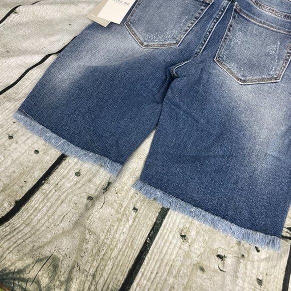 MISS ME Medium Blue Mid Rise Biker Short 25 - Picture 7 of 16